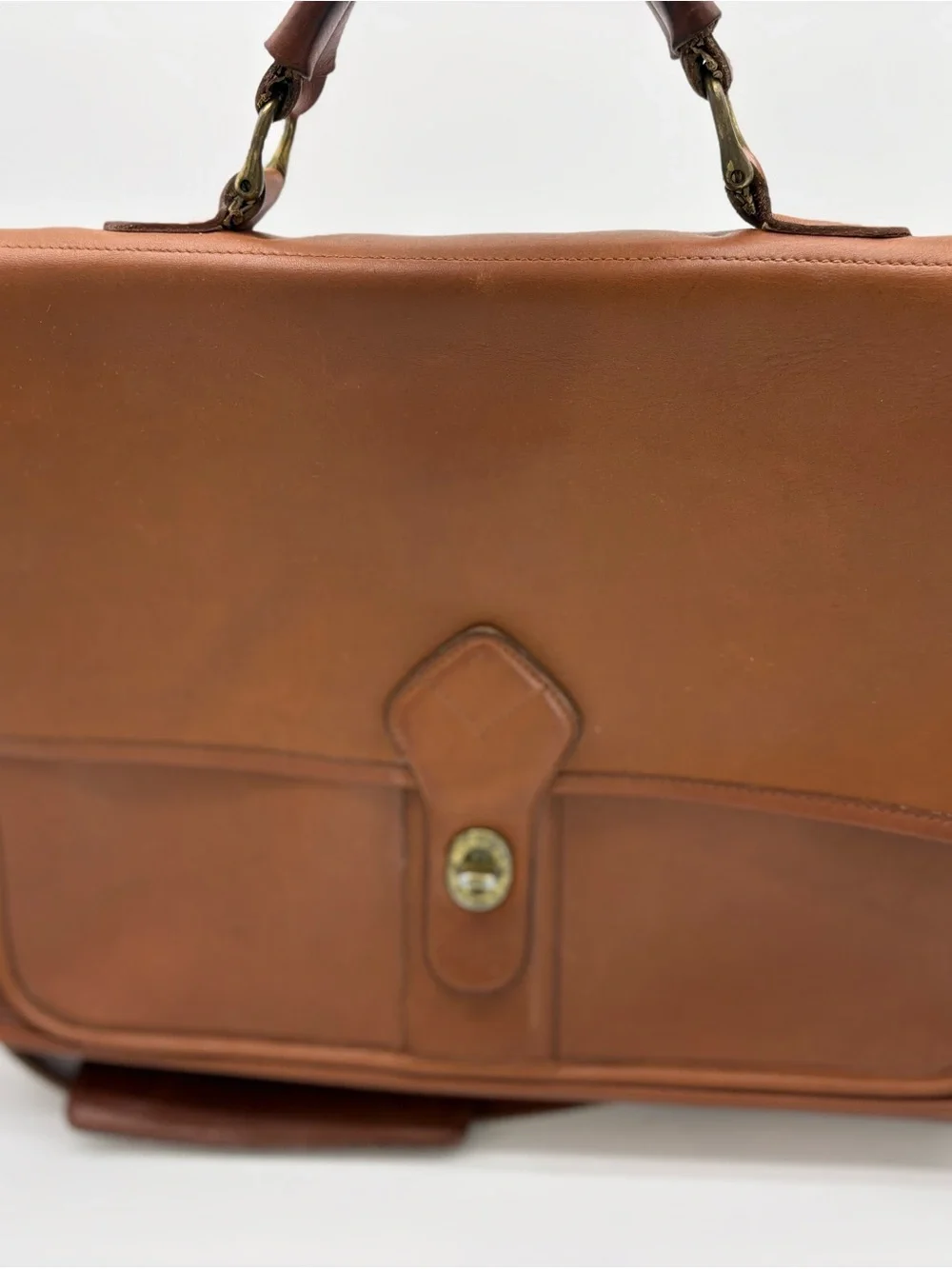 Soft Tan Leather Briefcase Georgetown Leather & Design with Turn-Lock -unisex